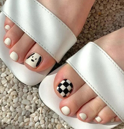 کاشت ناخن پا با ژل