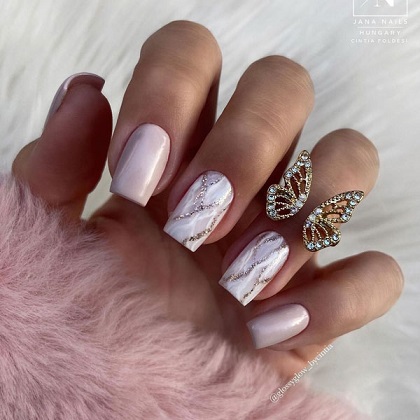 مرکز کاشت ناخن در شهریار