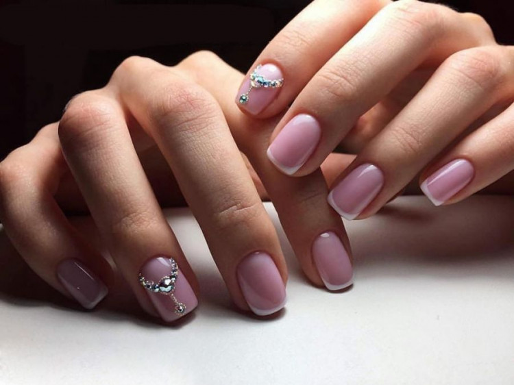 مرکز کاشت ناخن در شهریار