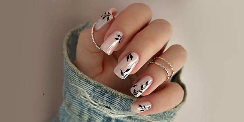 نکاتی که باید بعد از کاشت ناخن مراقبت کنیم