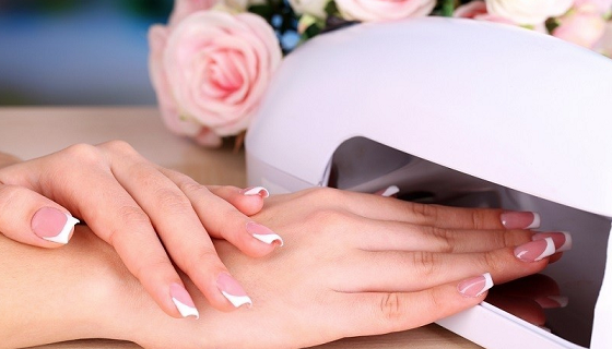 کاشت ناخن پا با ژل برای ناخن‌های قوس دار