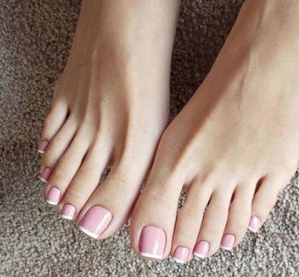 جدیدترین مدل کاشت ناخن پا با فرنچ