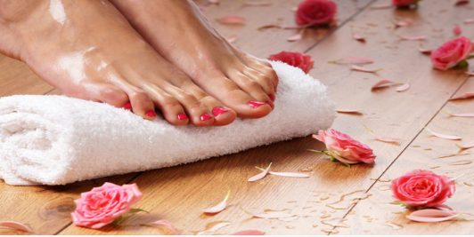 جدیدترین مدل کاشت ناخن پا با فرنچ