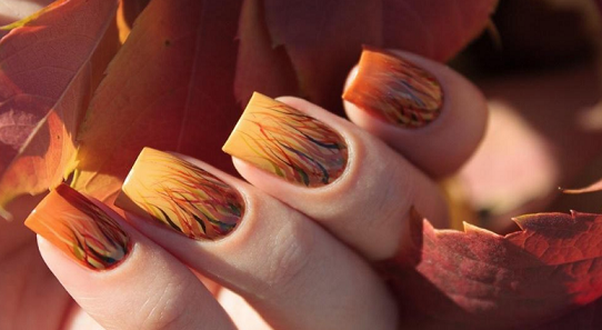 کاشت ناخن پاییزی