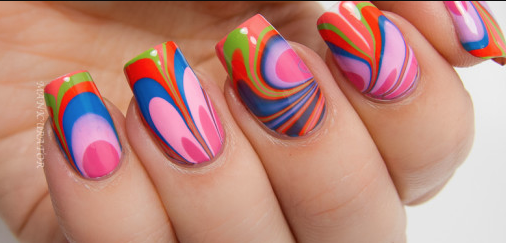 کاشت ناخن با قالب شیشه ای به چه صورت است؟