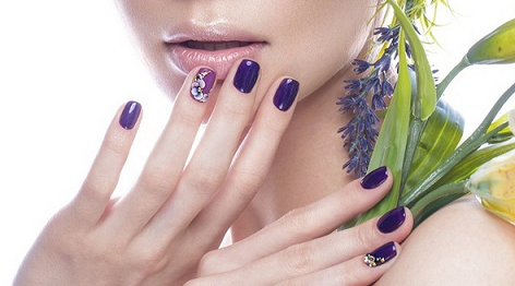 دلایل لایه لایه شدن ناخن چیست؟