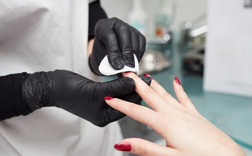 دوره آموزشی کاشت ناخن با مدرک